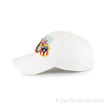 Casquette de baseball blanche avec patchs et destoried birm